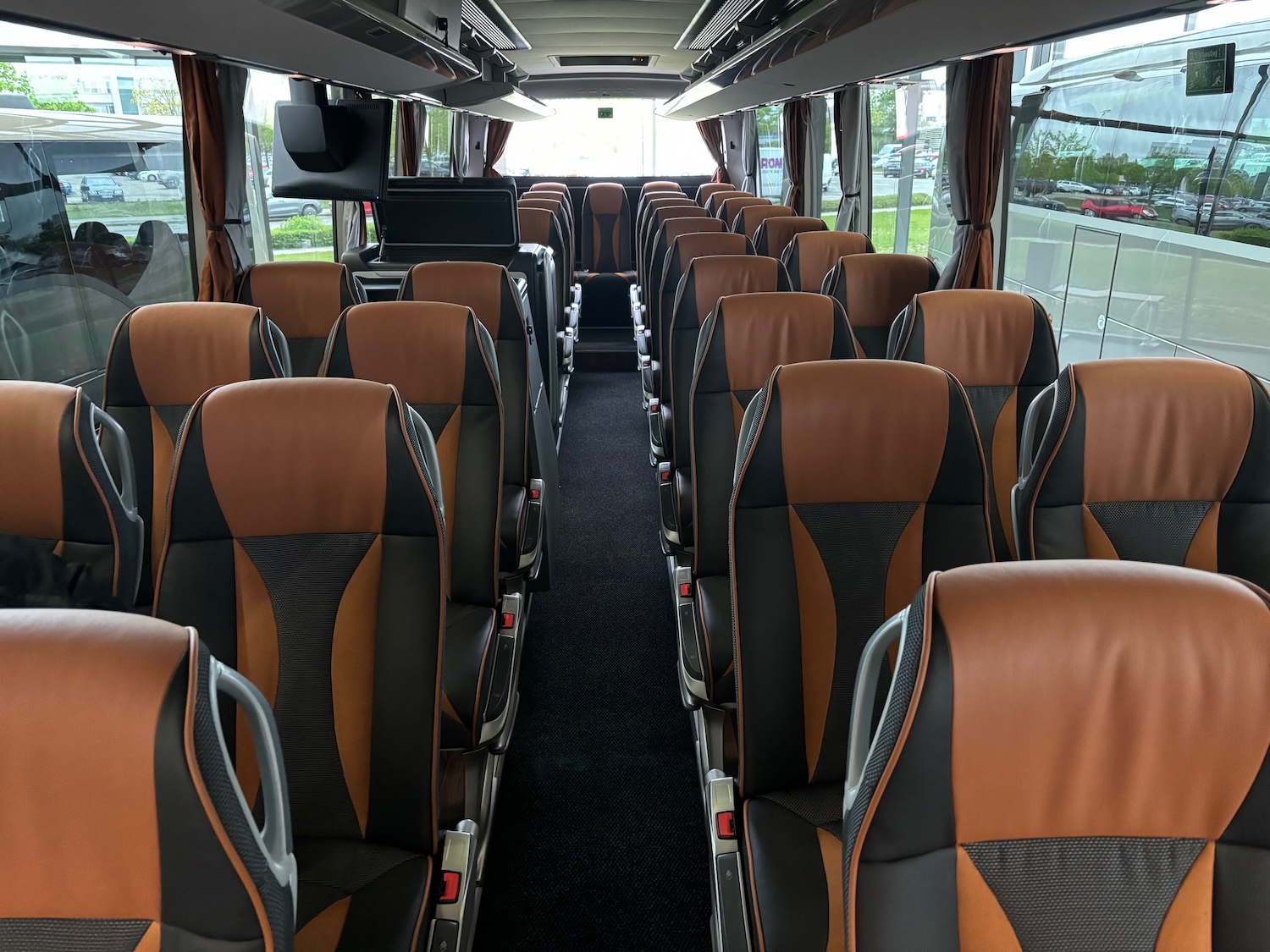 Midibus SETRA S 511 HD midi coach inside